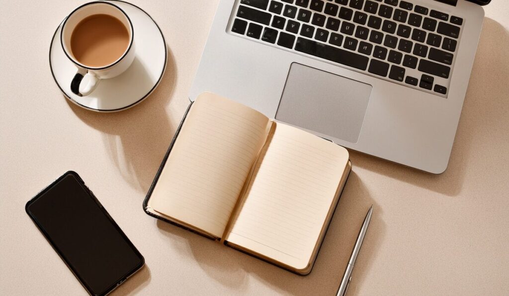 大学生のパソコン選び、用途別おすすめスペック